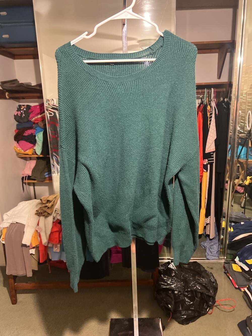 EXPRESS Green Ribbed Knit Oversized Crewneck Long Sleeve Sweater